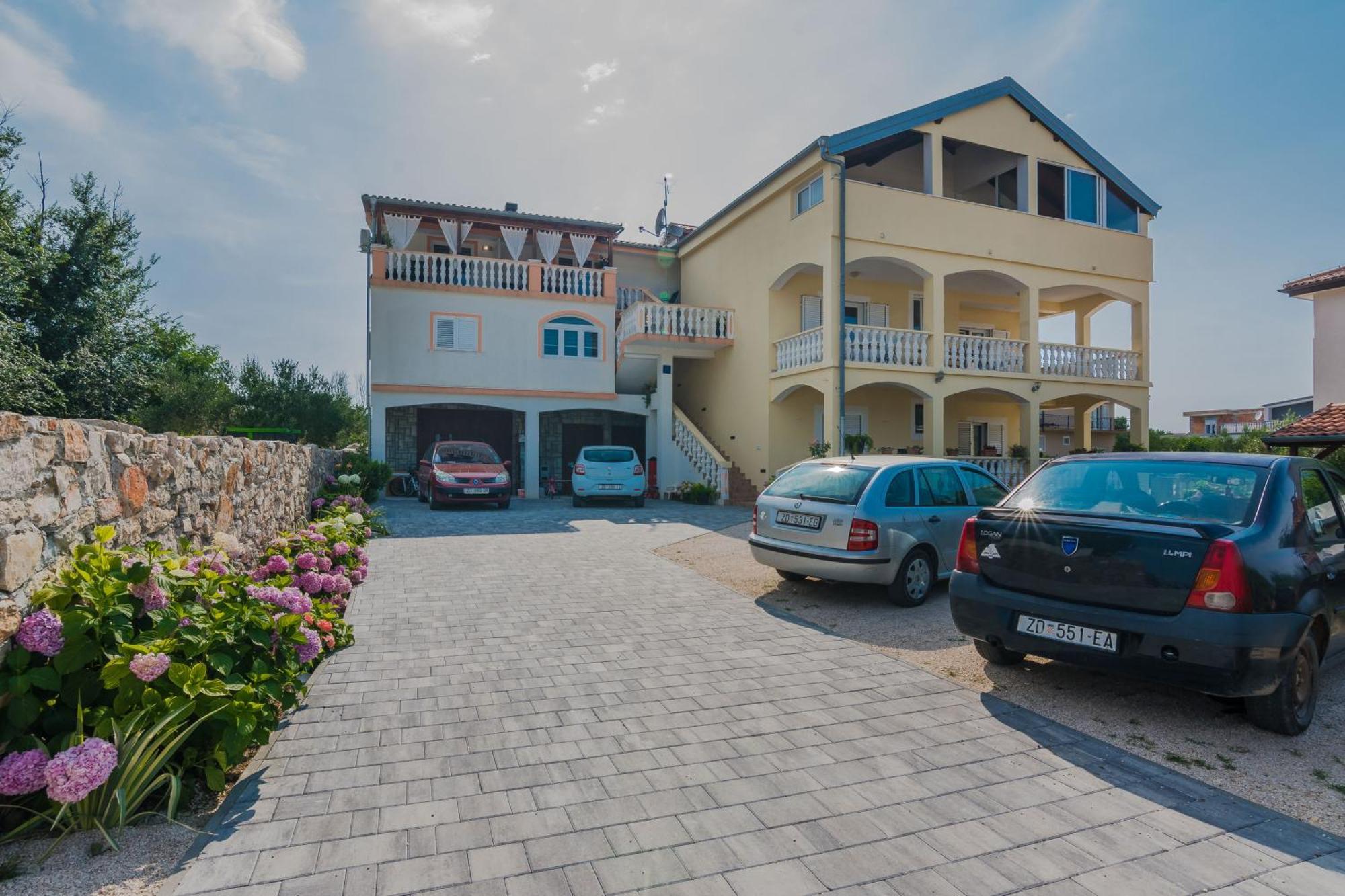Luxury Apartments Monika Near The Sea With Private Parking บาร์บินเย ภายนอก รูปภาพ
